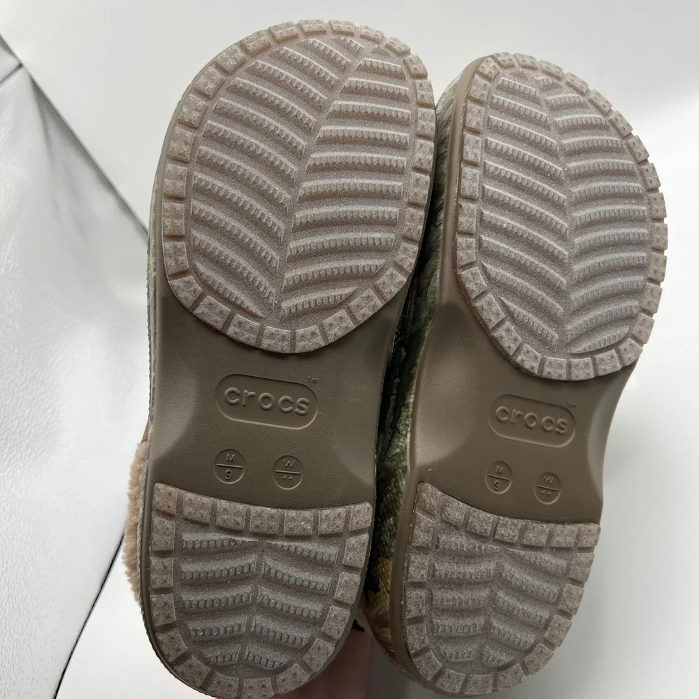 Crocs Realtree APX Classic Lined Shorty Mens 9 Green Camo Fleece Clogs‎